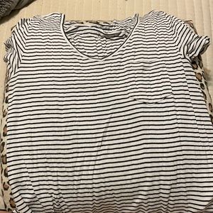 Hollister striped black and white tee